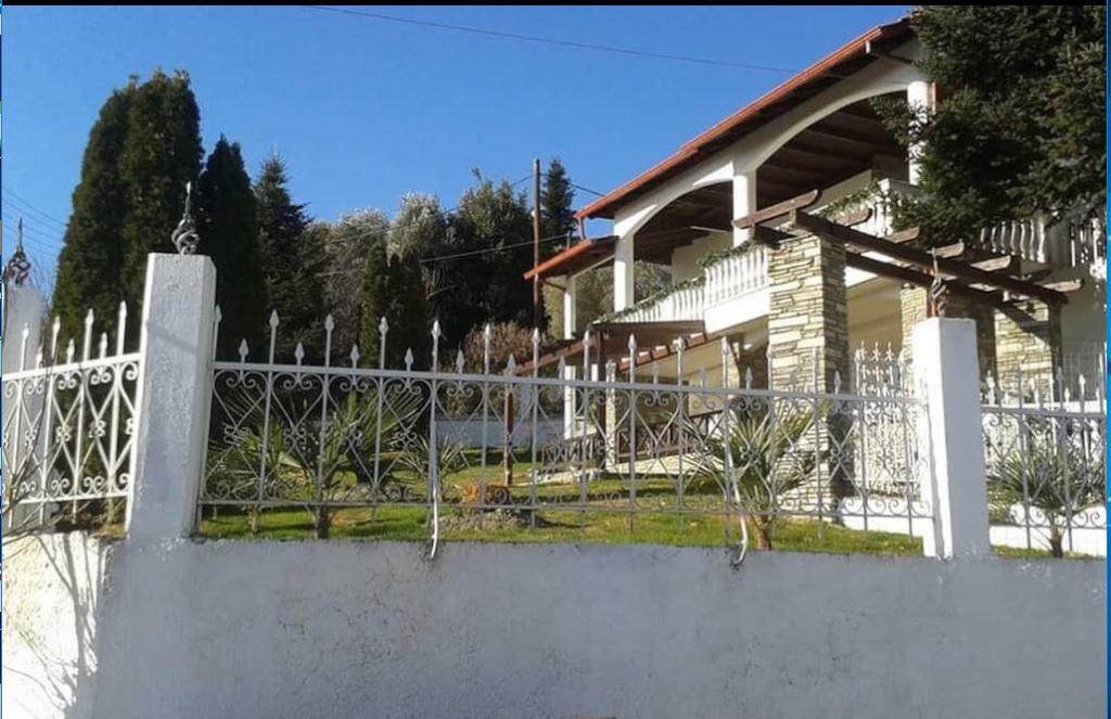 Villa Paradisos Likostomon المظهر الخارجي الصورة